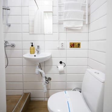 вул. Карела Чапека, 3, кв. 21 (студія 5)