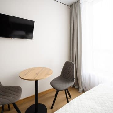 вул. Родини Крістерів, 16, кв. 236 (студія 1)