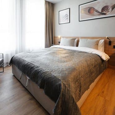 вул. Бердника Олеся, 1-Д, кв. 126 (студія 1)