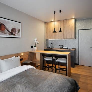 вул. Бердника Олеся, 1-Д, кв. 126 (студія 1)