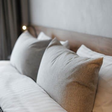 вул. Бердника Олеся, 1-Д, кв. 126 (студія 1)