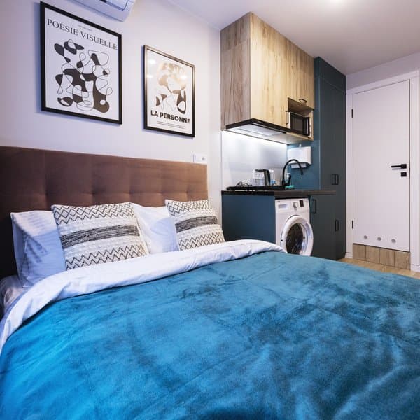 проспект Повітряних сил, 12, кв. 48 (студія 3)