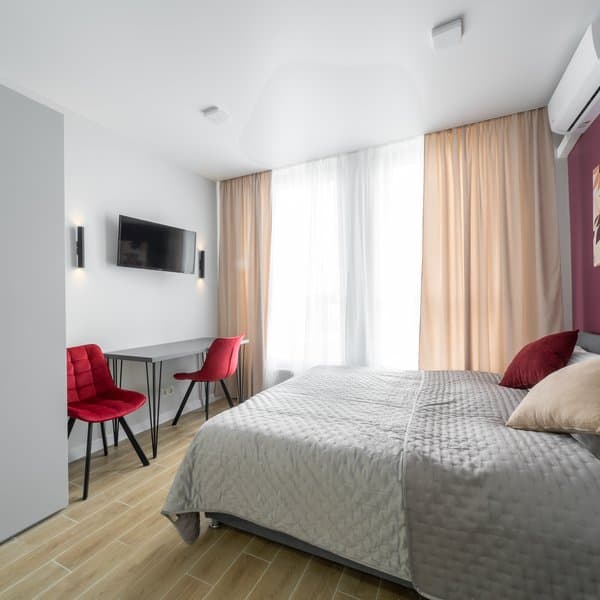 проспект Берестейський, 65В, кв. 86 (студія 4)