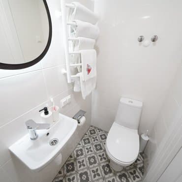 вул. Джона Маккейна, 35Б, кв.2 (студія 2)