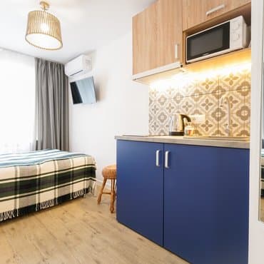 вул. Джона Маккейна, 35Б, кв. 2 (студія 4)