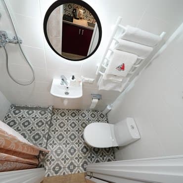 вул. Джона Маккейна, 35Б, кв.1 (студія 7)