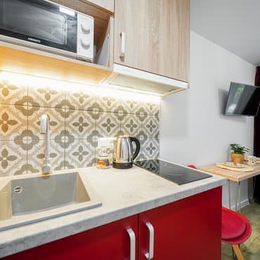 вул. Джона Маккейна, 35Б, кв.1 (студія 7)