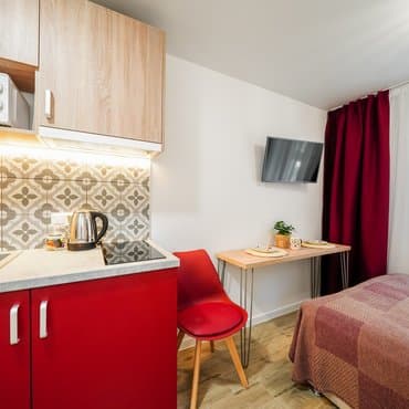 вул. Джона Маккейна, 35Б, кв.1 (студія 7)