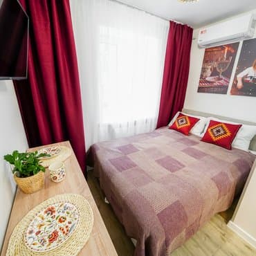 вул. Джона Маккейна, 35Б, кв.1 (студія 7)