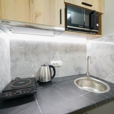 вул. Мілютенка, 11, кв. 165 (студія 1)