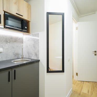 вул. Мілютенка, 11, кв. 165 (студія 1)