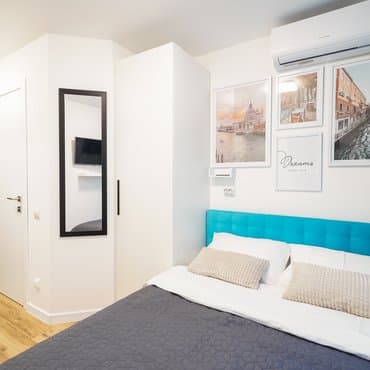 вул. Мілютенка, 11, кв. 165 (студія 2)