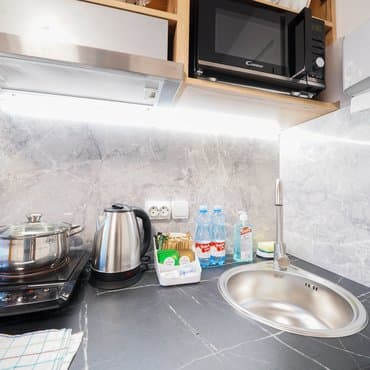 вул. Мілютенка, 11, кв. 165 (студія 3)