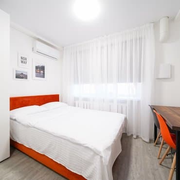 вул. Шолом-Алейхема, 1, кв. 148 (студія 2)