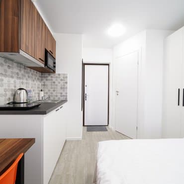 вул. Шолом-Алейхема, 1, кв. 148 (студія 2)