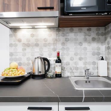 вул. Шолом-Алейхема, 1, кв. 148 (студія 2)