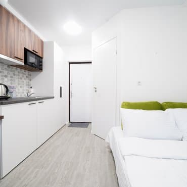 вул. Шолом-Алейхема, 1, кв. 148 (студія 3)