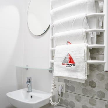 вул. Шолом-Алейхема, 1, кв. 148 (студія 3)