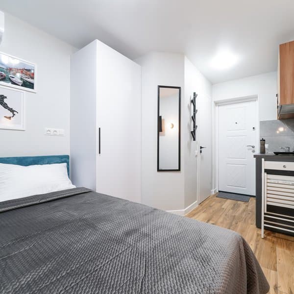 вул. Коновальця, 15, корпус 3-й, кв. 74 (студія 2)