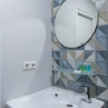 вул. Дегтярівська, 43/2, кв. 1 (студія 4)