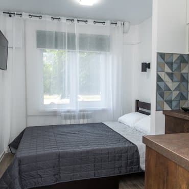 вул. Дегтярівська, 43/2, кв. 1 (студія 4)