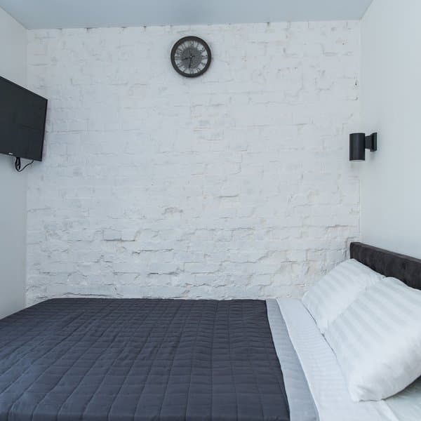 проспект Берестейський, 66, кв. 37 (студія 3)