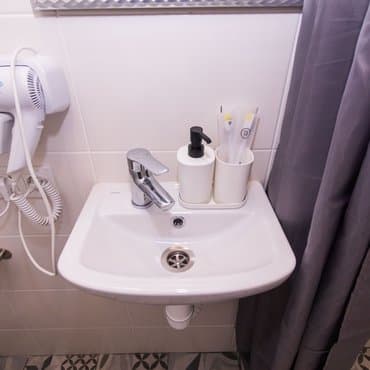 вул. Миколи Амосова, 14, кв. 4 (студія 3)