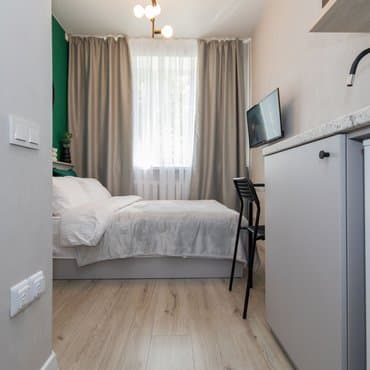 вул. Миколи Амосова, 14, кв. 4 (студія 3)