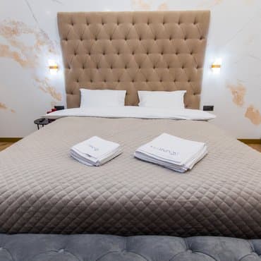 вул. Євгена Чикаленка, 33, кв. 17 (студія 5)