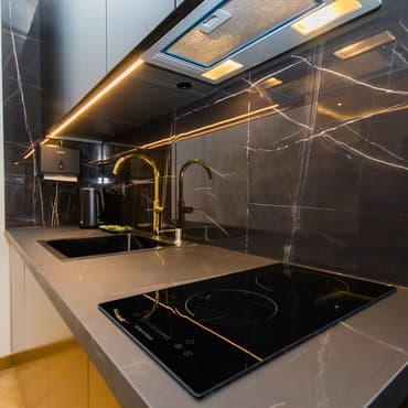 вул. Євгена Чикаленка, 33, кв. 17 (студія 5)