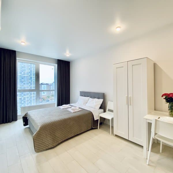 вул. Ревуцького, 40В, кв. 750 (студія 2)