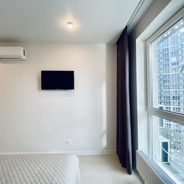 вул. Ревуцького, 40В, кв. 750 (студія 2)