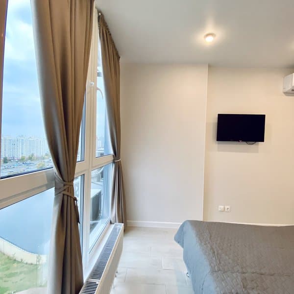 вул. Ревуцького, 40В, кв. 750 (студія 1)