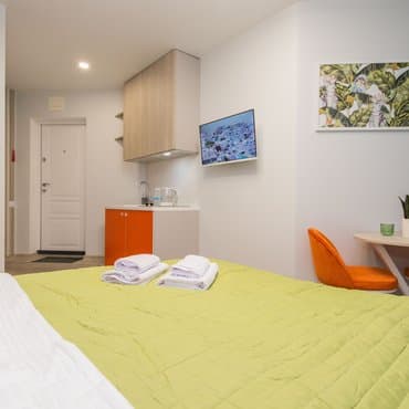 вул. Дегтярівська, 25А, кв. 208 (студія 4)