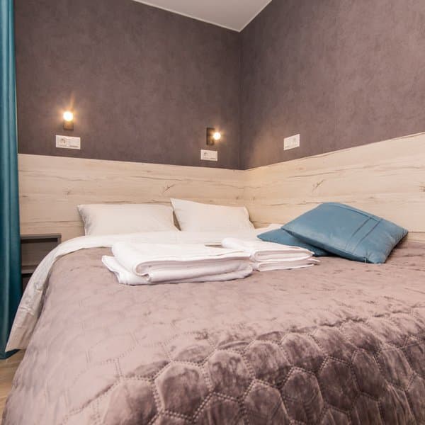 проспект Воскресенський, 16Г, кв. 38 (студія 4)