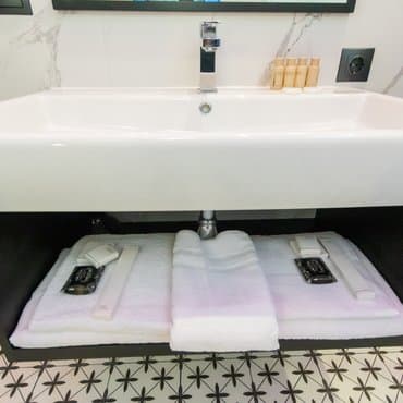 вул. Євгена Чикаленка, 33, кв. 17 (студія 1)