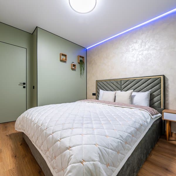 проспект Європейського Союзу, 6, кв. 37 (студія 2)