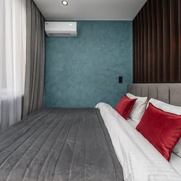 вул. Набережно-Рибальська, 27, кв. 13 (студія 1)