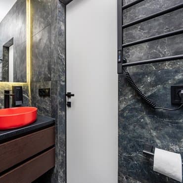 вул. Набережно-Рибальська, 27, кв. 13 (студія 2)