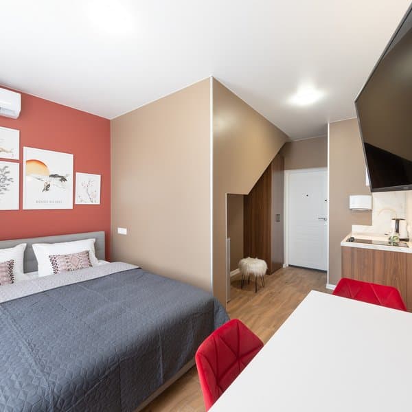 проспект Берестейський, 65В, кв. 87 (студія 2)