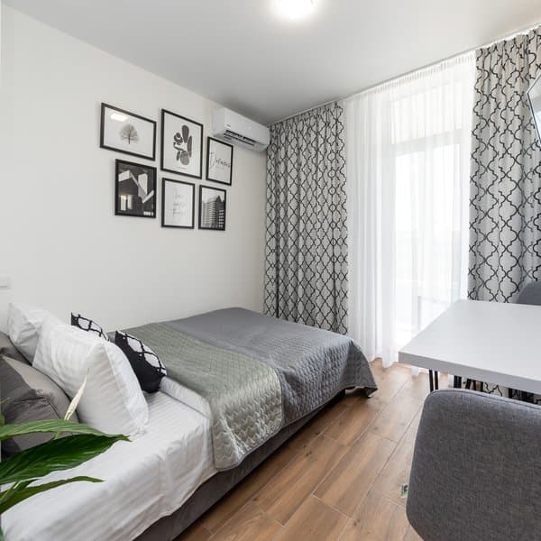 проспект Берестейський, 65В, кв. 87 (студія 4)
