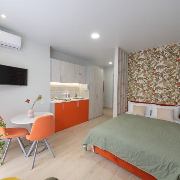 вул. Тираспольська, 54, кв. 196 (студія 1)