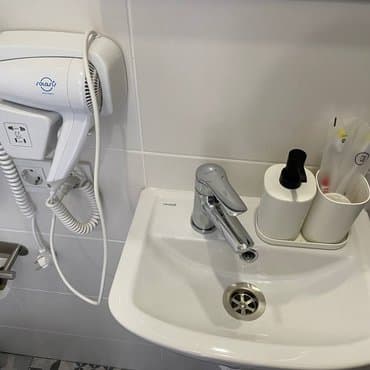 вул. Миколи Амосова, 14, кв. 4 (студія 2)