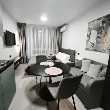 Апартаменти біля ТЦ Ретровіль