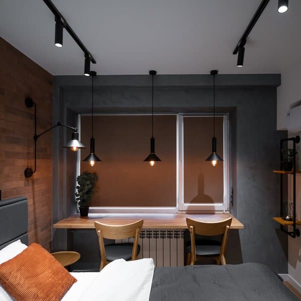 вул. Братиславська, 4, кв. 111 (студія 2)