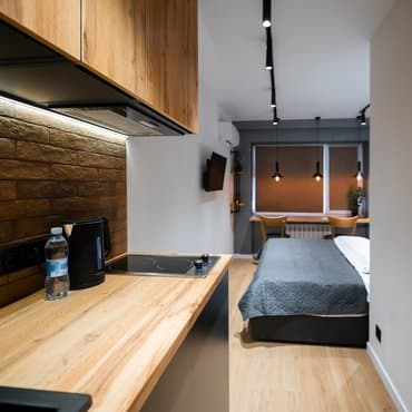 вул. Братиславська, 4, кв. 111 (студія 1)