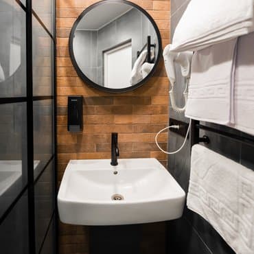 вул. Братиславська, 4, кв. 111 (студія 3)