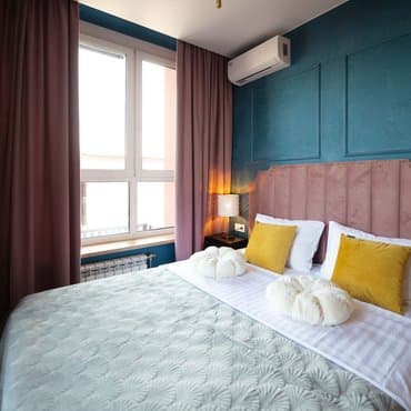 вул. Набережно-Рибальська, 27, кв. 1 (студія 2)