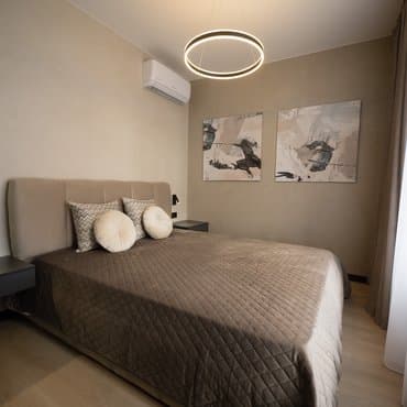 Апартаменти неподалік метро Житомирська