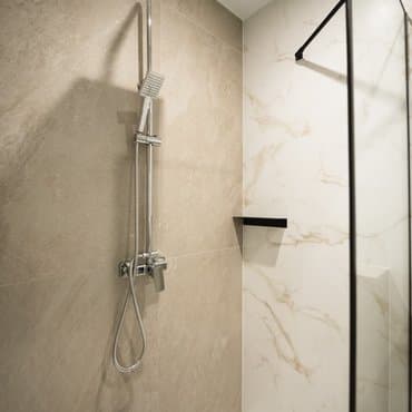 Апартаменти неподалік метро Житомирська